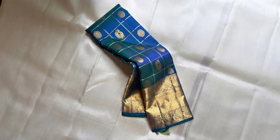 Old Silk Saree Buying Service